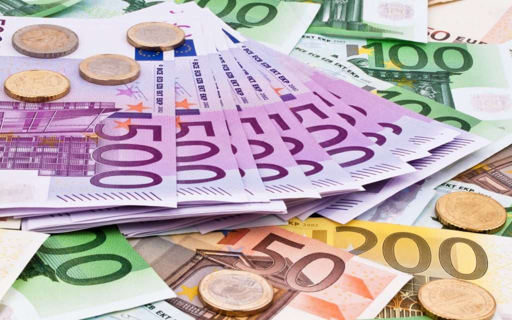 توصيات فوركس مجانية على زوج اليورو / باوند تعرف على التفاصيل