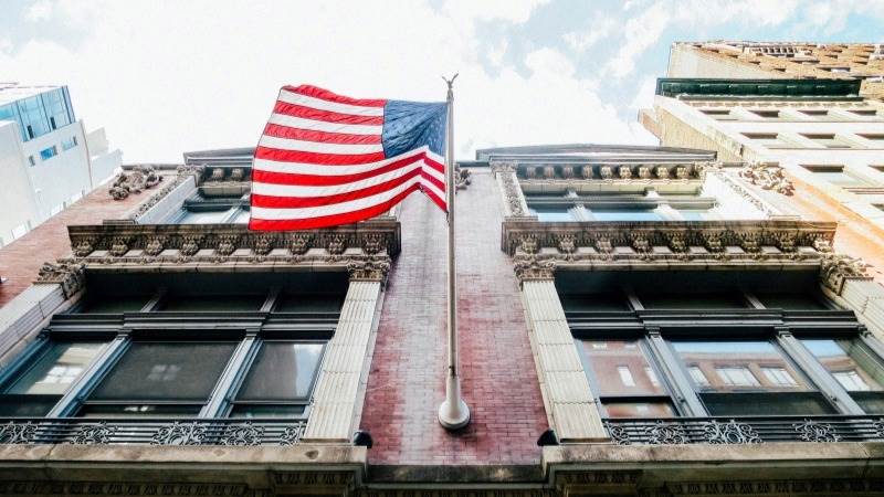 الاقتصاد الأمريكي ينمو بنسبة 4.3% في الربع الثالث