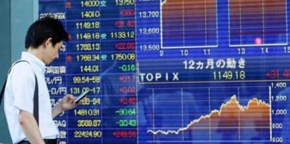 الأسهم الآسيوية تتجه نحو مكاسب سنوية مذهلة مع تفوق ازدهار الذكاء الاصطناعي على مخاوف التجارة